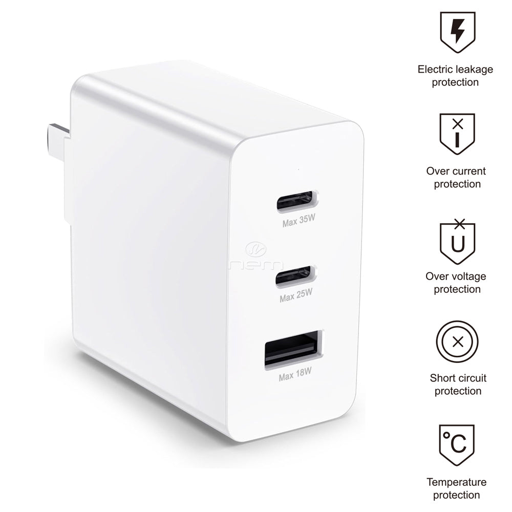 It Works Fast Travel Charger USB A + DOUBLE TYPE-C 35W TCA8 White